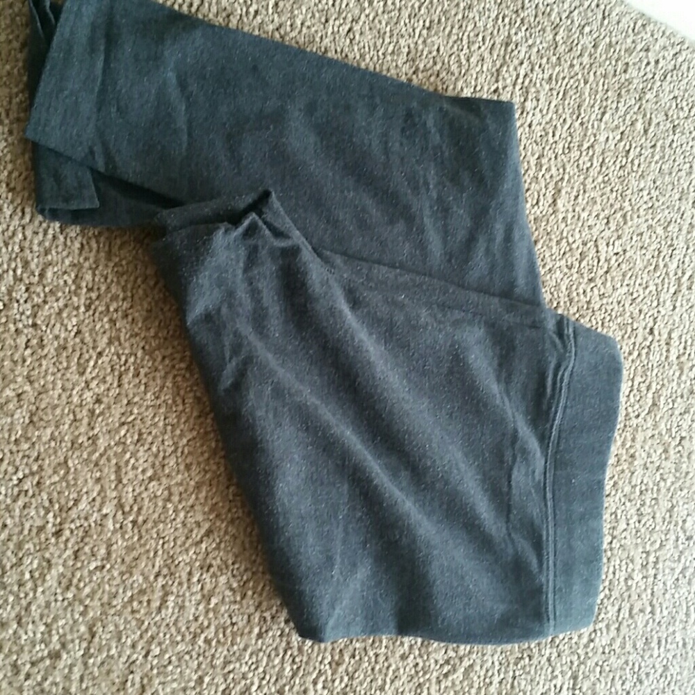 Grey American Eagle Leggings